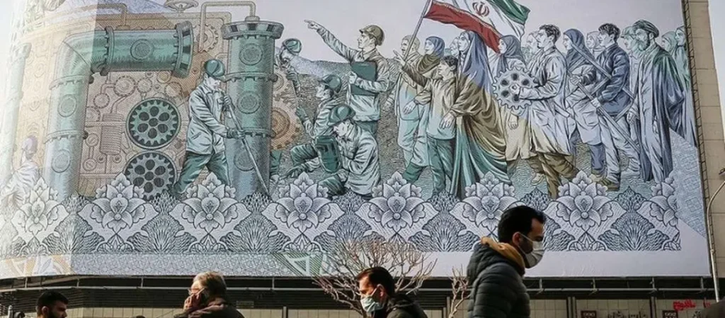 سه پیش بینی از دستمزد 1405 کارگران